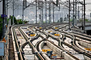 tracks-train-directions-switch